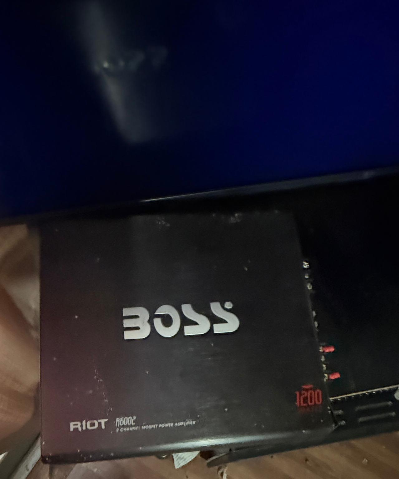 Boss Audio Systems Riot R6002 2-Channel Amplifier