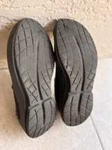 OOFOS OOmg Low Shoe Black/Lime Size 6.5 - Image 3
