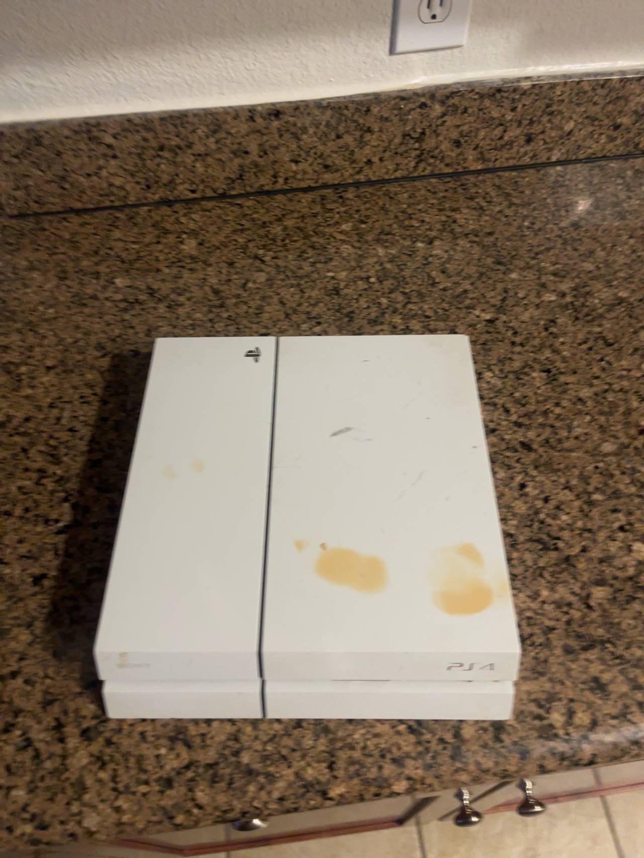 Sony PlayStation 4 Glacier White Console