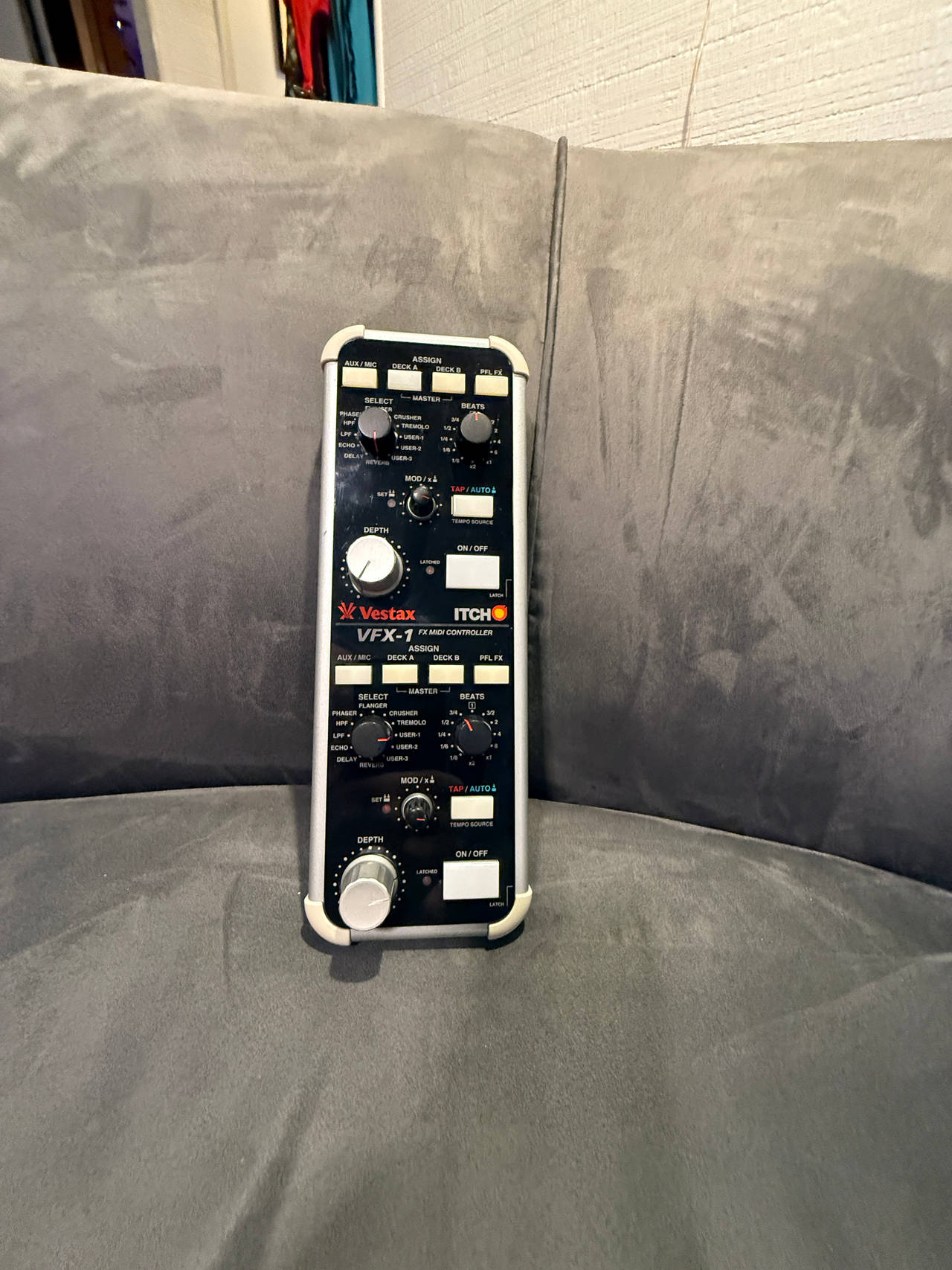Vestax VFX-1 FX MIDI Controller