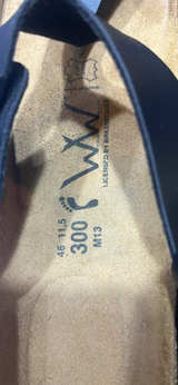 Birkenstock world walker size is 13 BNWT genuine leather . - Image 5