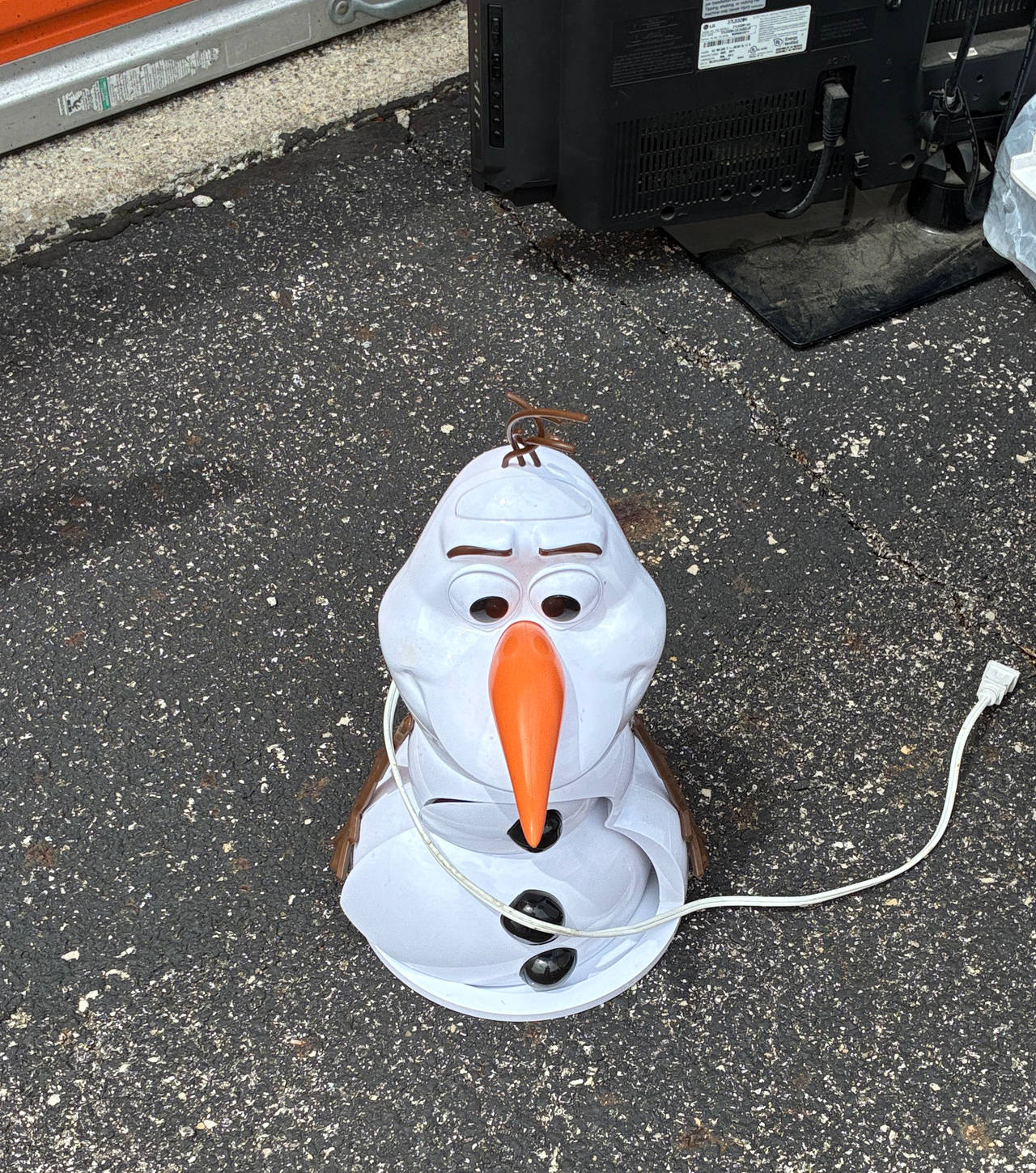 Disney Frozen Olaf Snow Cone Maker