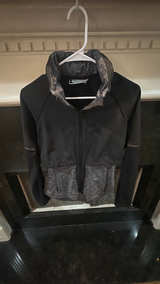 Athleta CYA Hope Zip Up Jacket Black with Gray Accents - Image 2