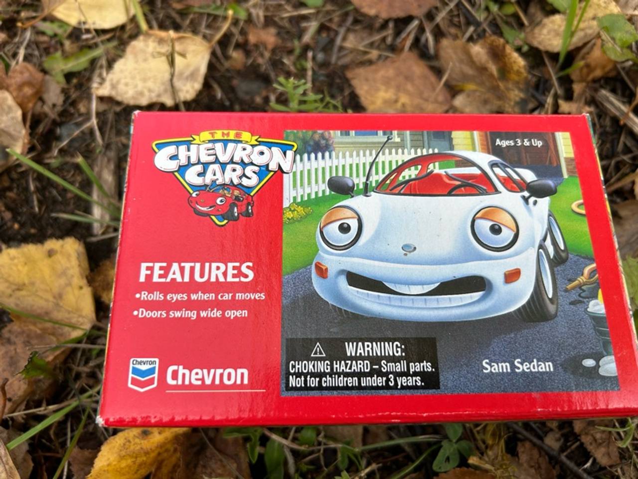Chevron Cars Sam Sedan 1996 White Collectible Toy