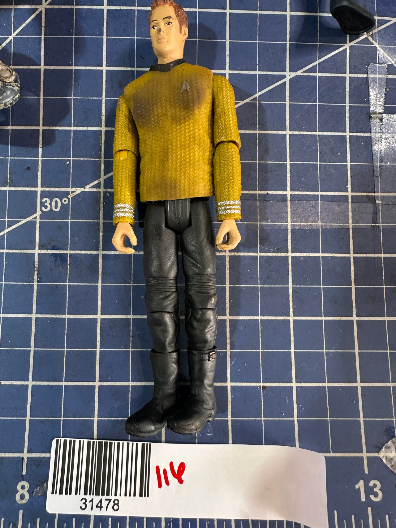 Playmates Star Trek 2009 James T. Kirk 6-Inch Action Figure. 116