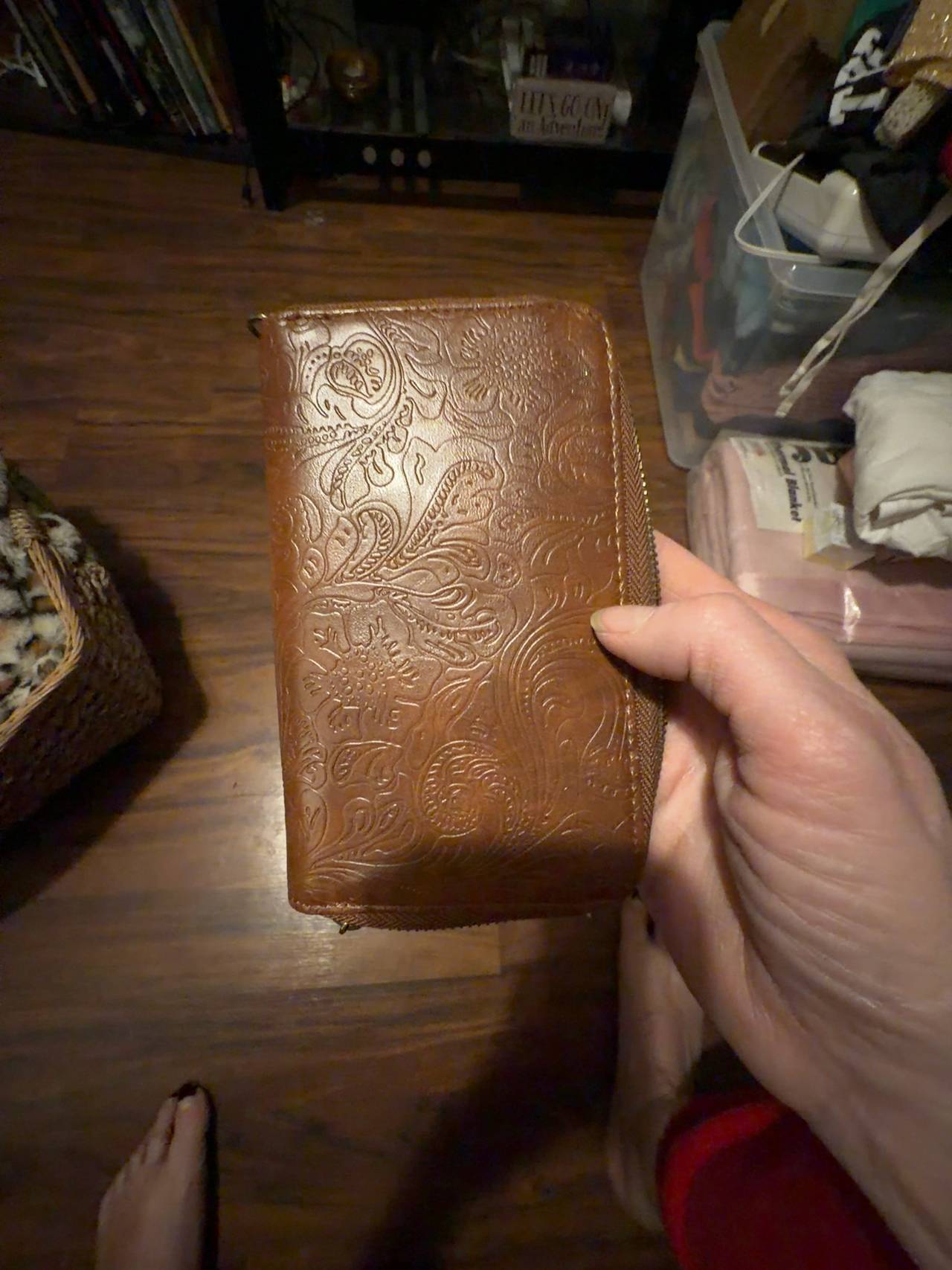 Willowist Floral Leather Zipper Wallet