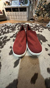 Teva Voya Slip-On Loafer Maroon Red Size 8 - Image 2