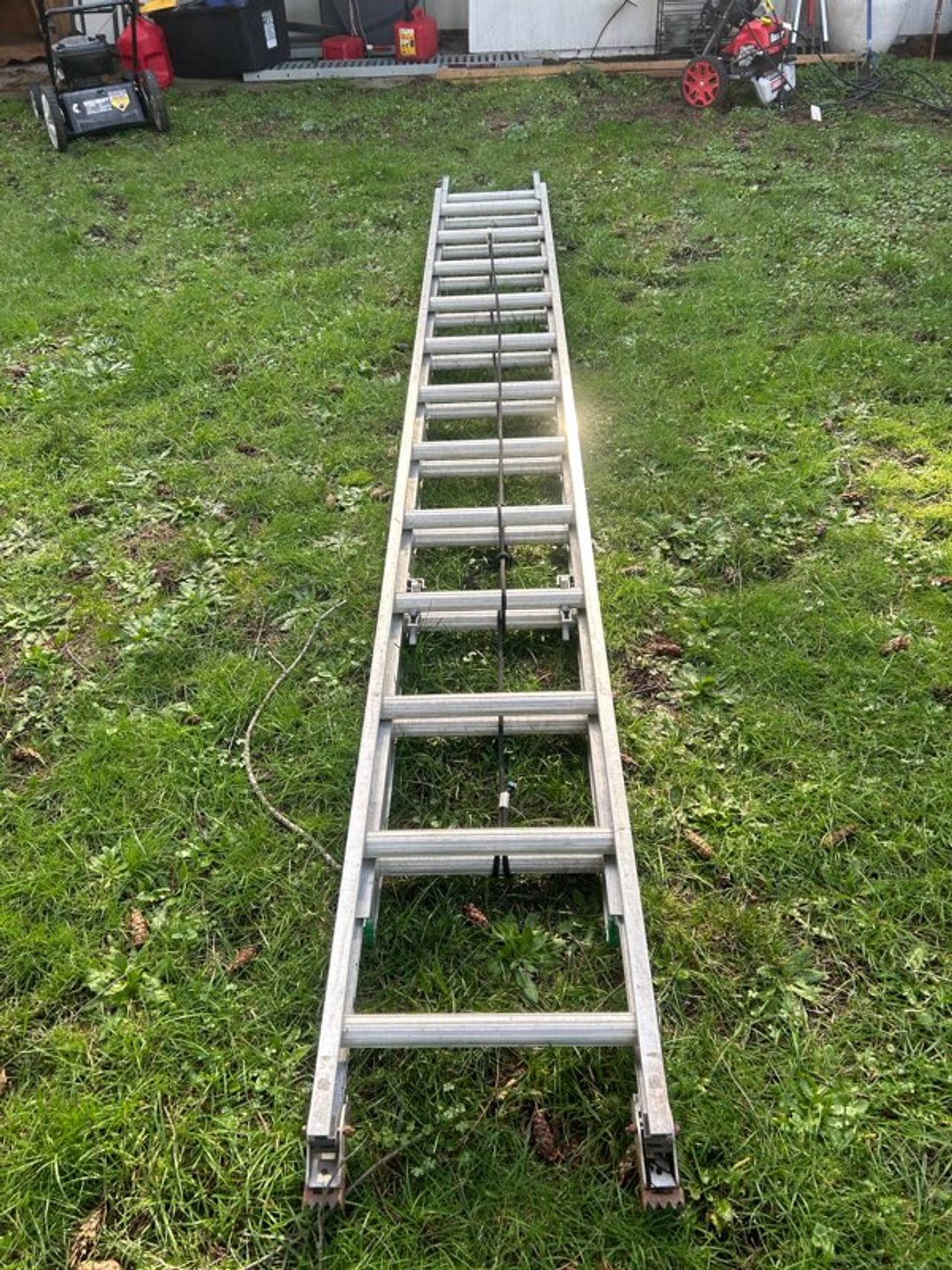 Werner 24 ft. Aluminum Extension Ladder