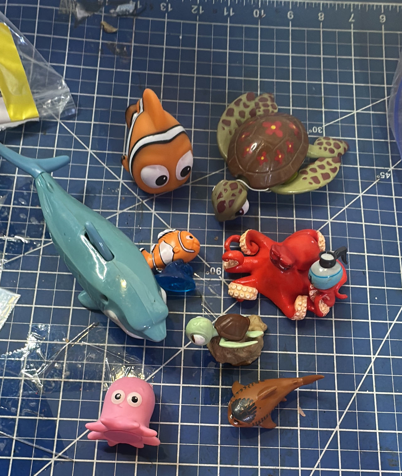Disney Pixar Finding Nemo & Finding Dory Toy Figure Lot 151