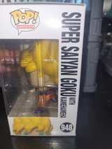 Funko Pop! Dragon Ball Z Super Saiyan Goku with Kamehameha - Image 2