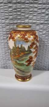 Japanese Satsuma Moriage Vase - Image 2
