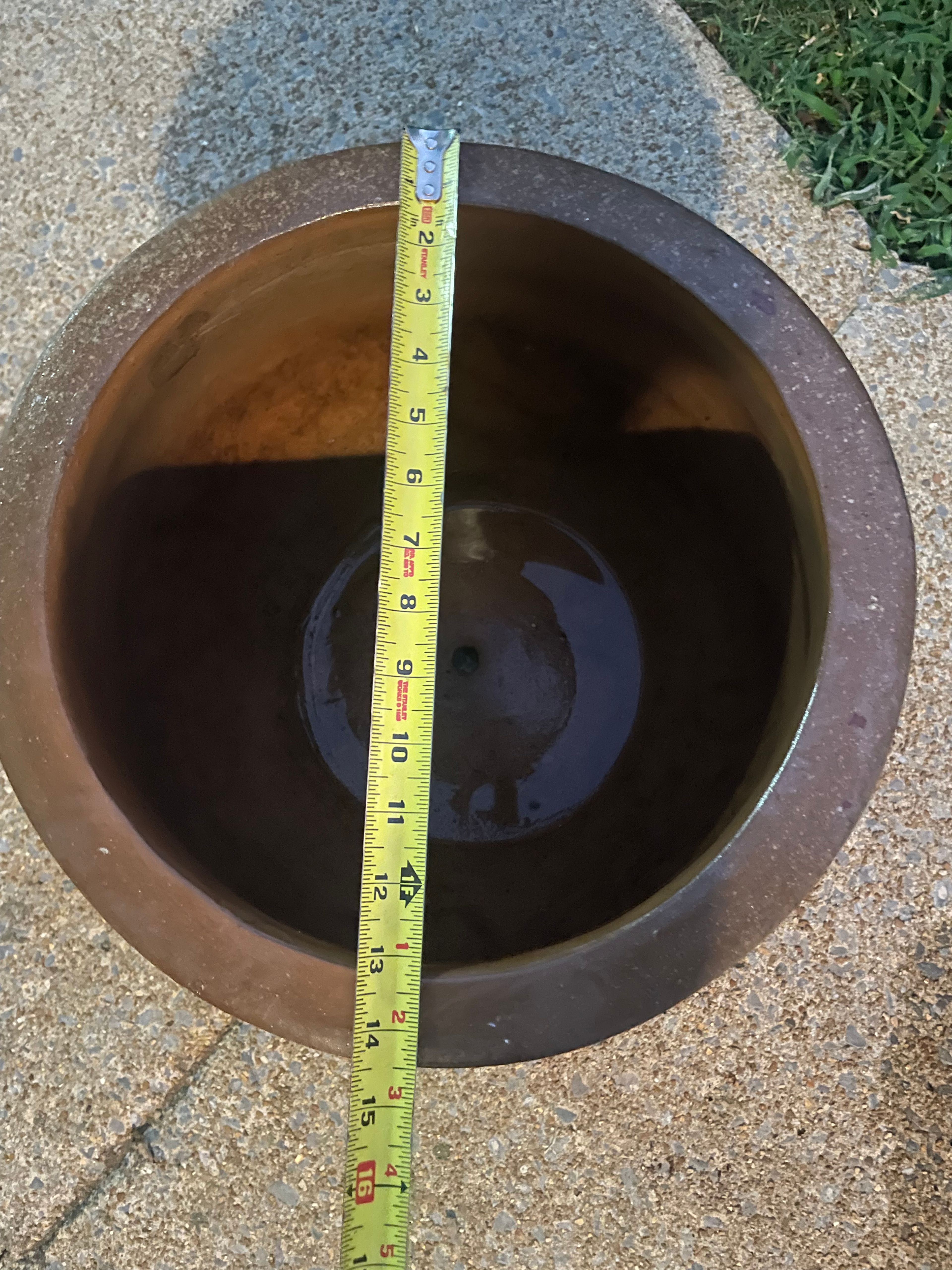 Outdoor Solutions Bell Planter Ceramic - Image 5