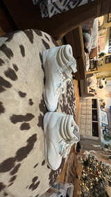 Women’s Size 9.5 Reebok Classic 1984 Hi Top Vintage Sneaker - Image 3