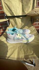 Nike Kyrie Low 4 1 World 1 People - Image 4