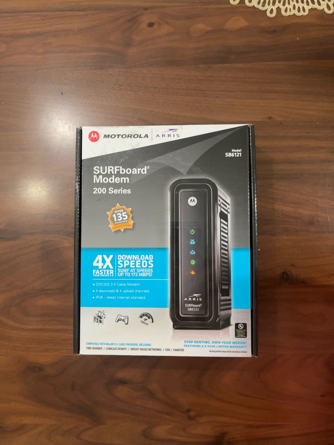 New Motorola Arris SURFboard SB6121 Cable Modem sealed box