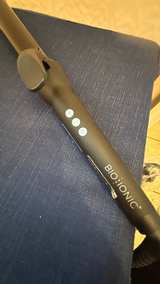 Bio Ionic GrapheneMX Long Barrel Curling Iron 1" - Image 2