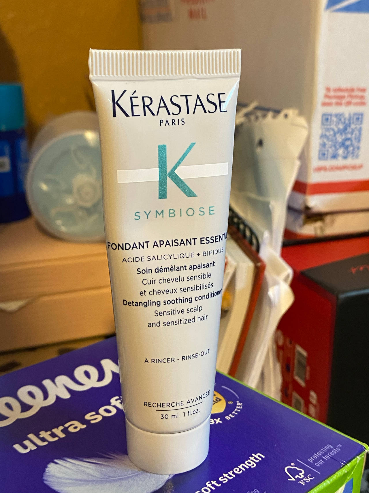 Kérastase Symbiose Fondant Apaisant Essentiel Conditioner 30ml
