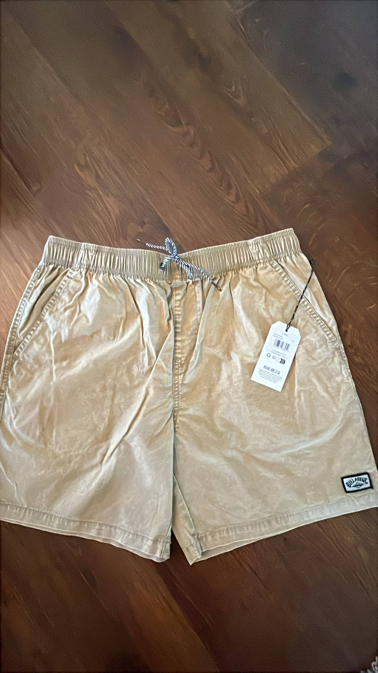 New with tags, Large Billabong All Day Layback Shorts