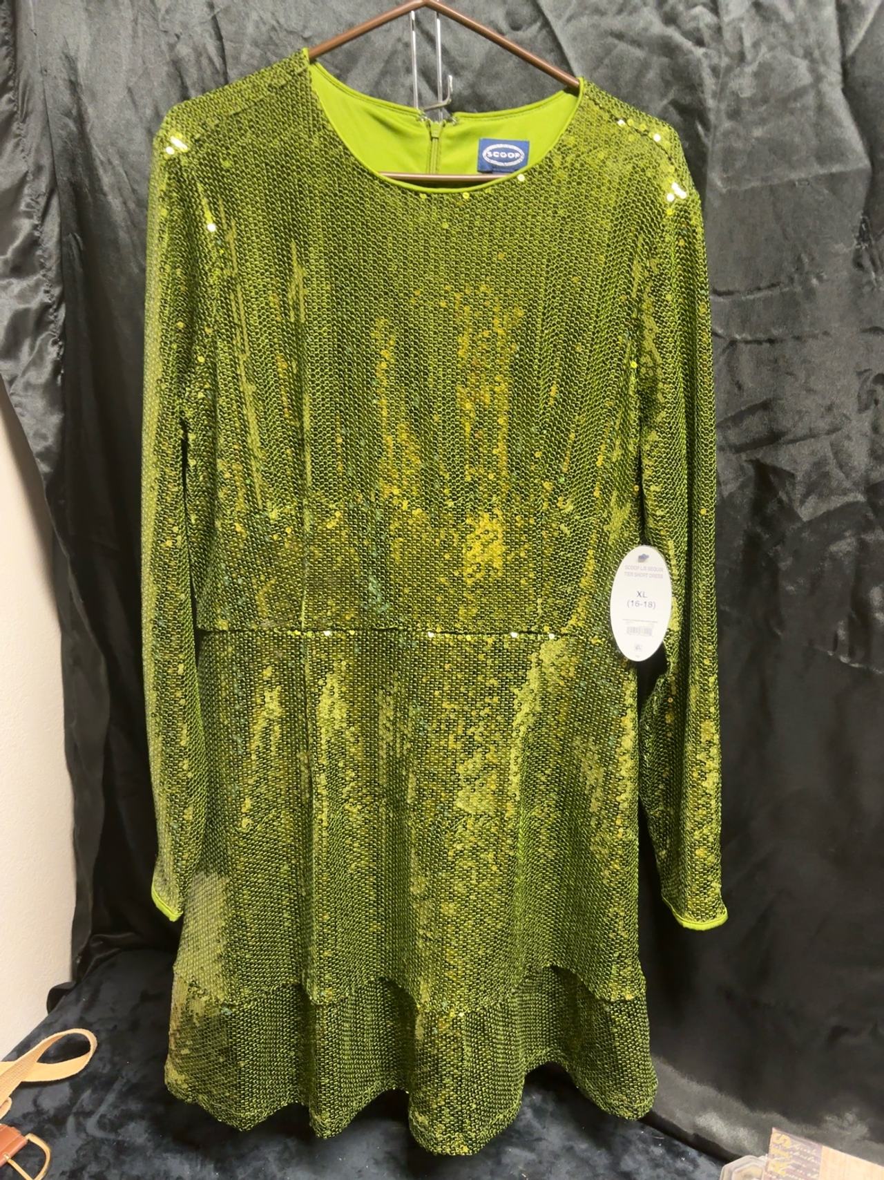 Scoop NYC Green Sequin Tiered Short Dress