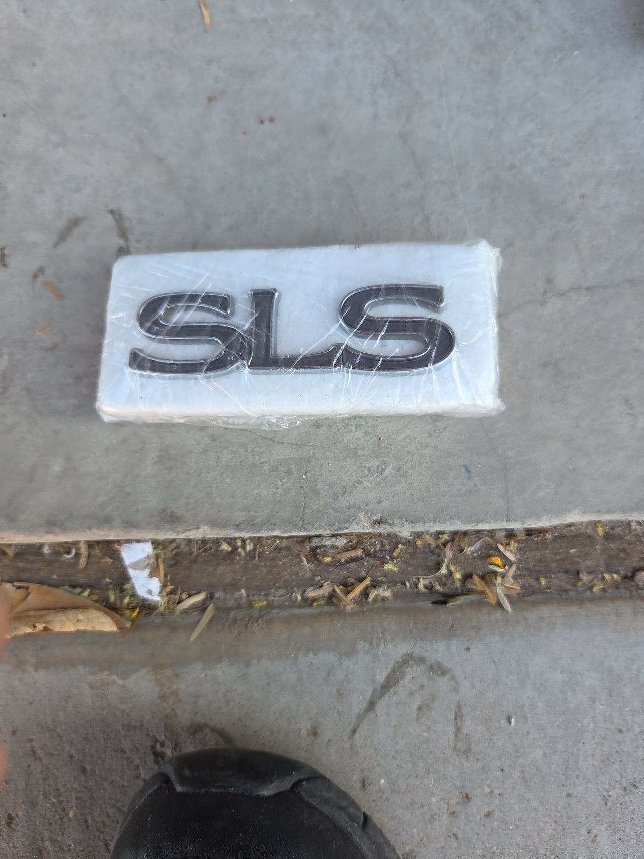 Cadillac Seville SLS Trunk Emblem