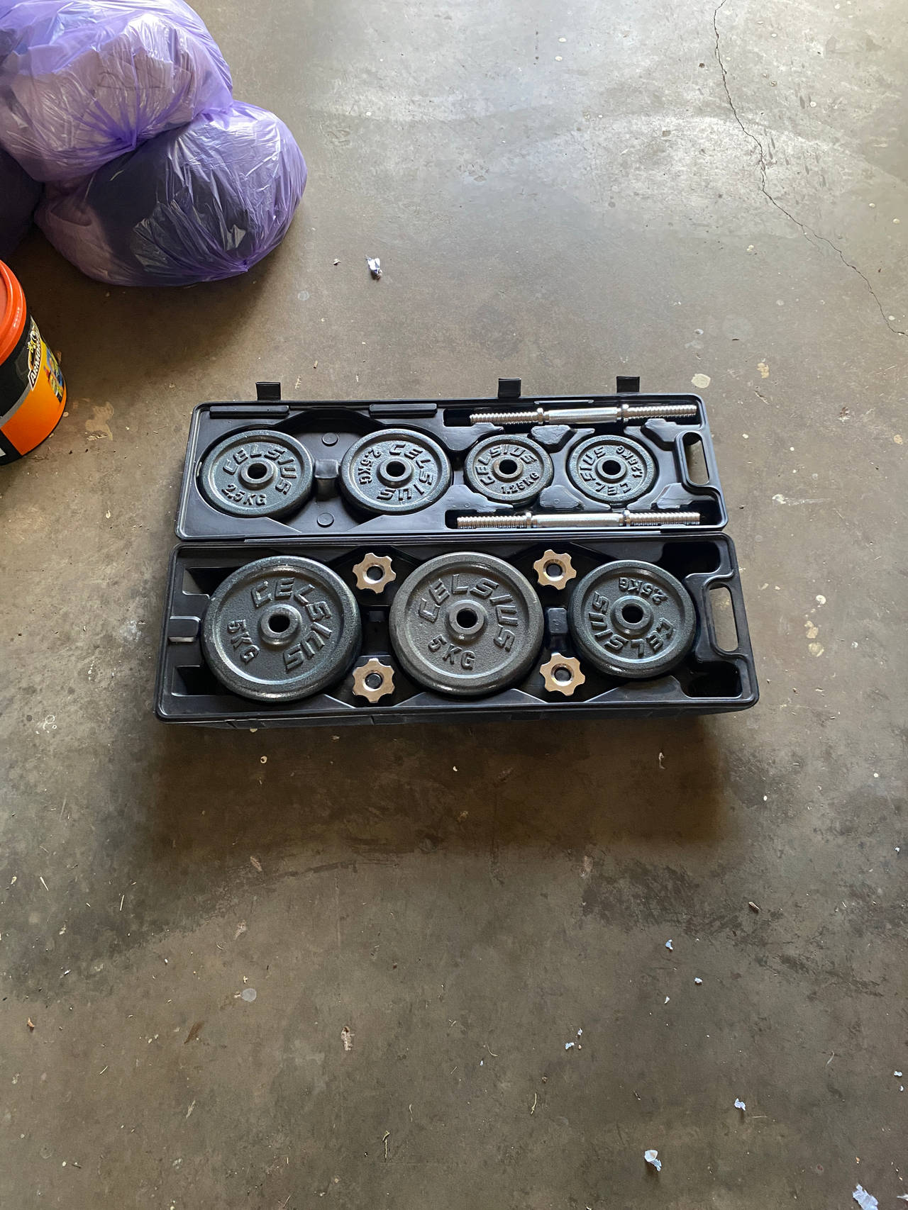 Adjustable Dumbbell Set