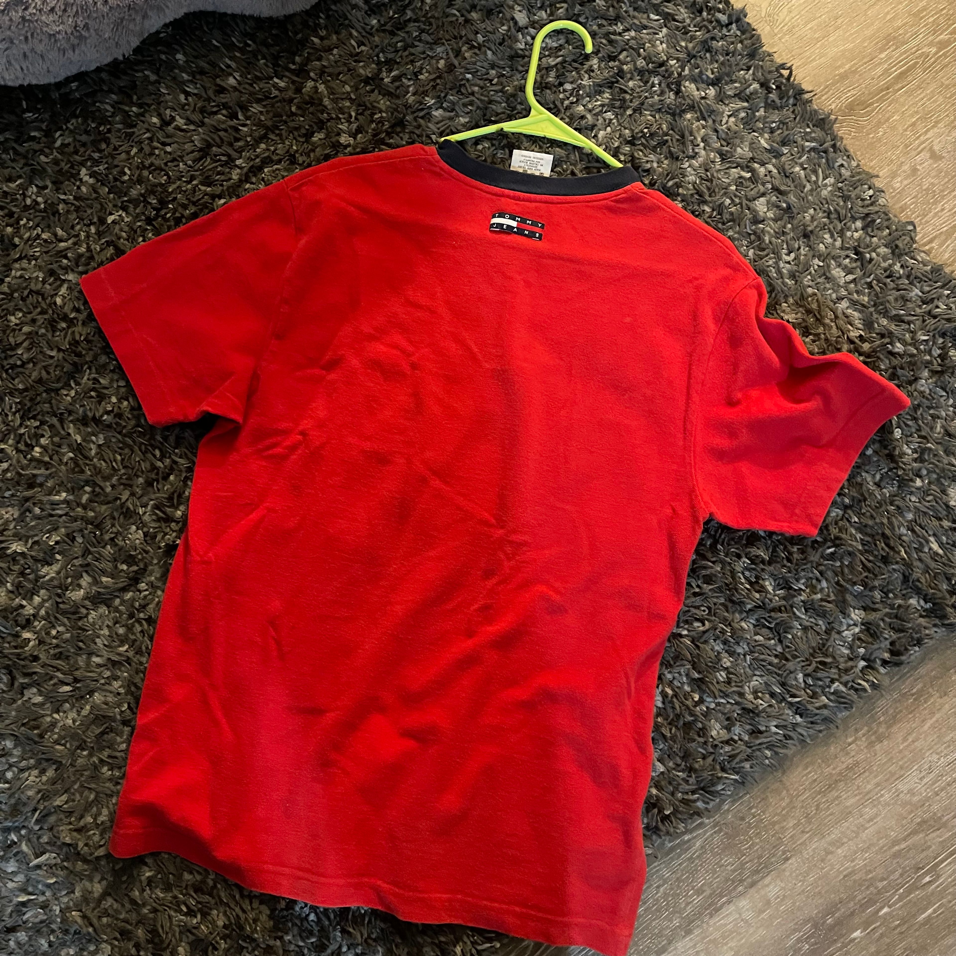 Tommy Hilfiger Men's V-Neck T-Shirt - Image 3