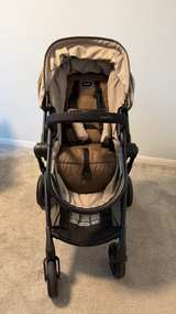 Evenflo Pivot Modular Travel System - Image 2