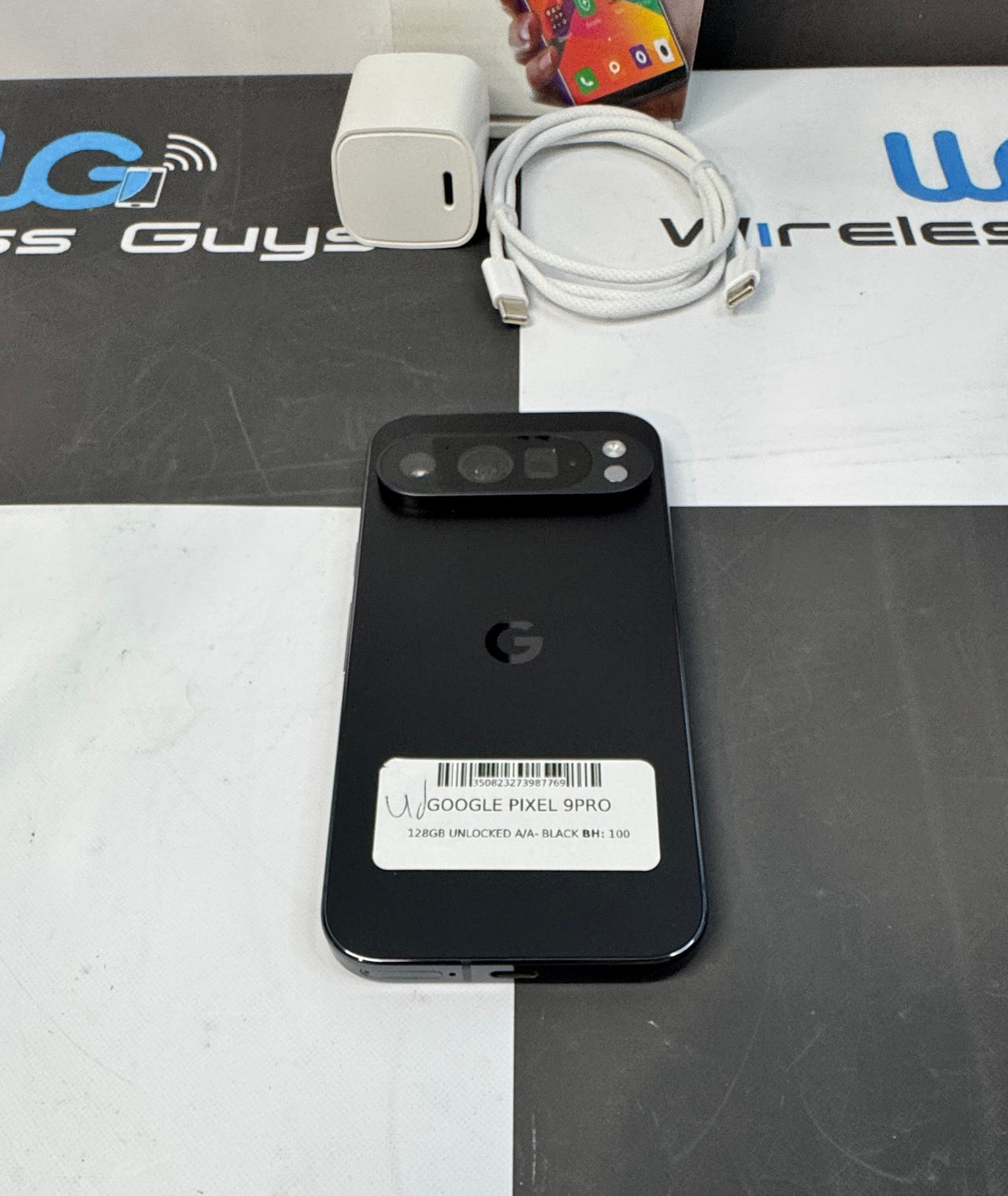 Google Pixel 9 Pro 128GB Unlocked Excellent Condition 100% Battery