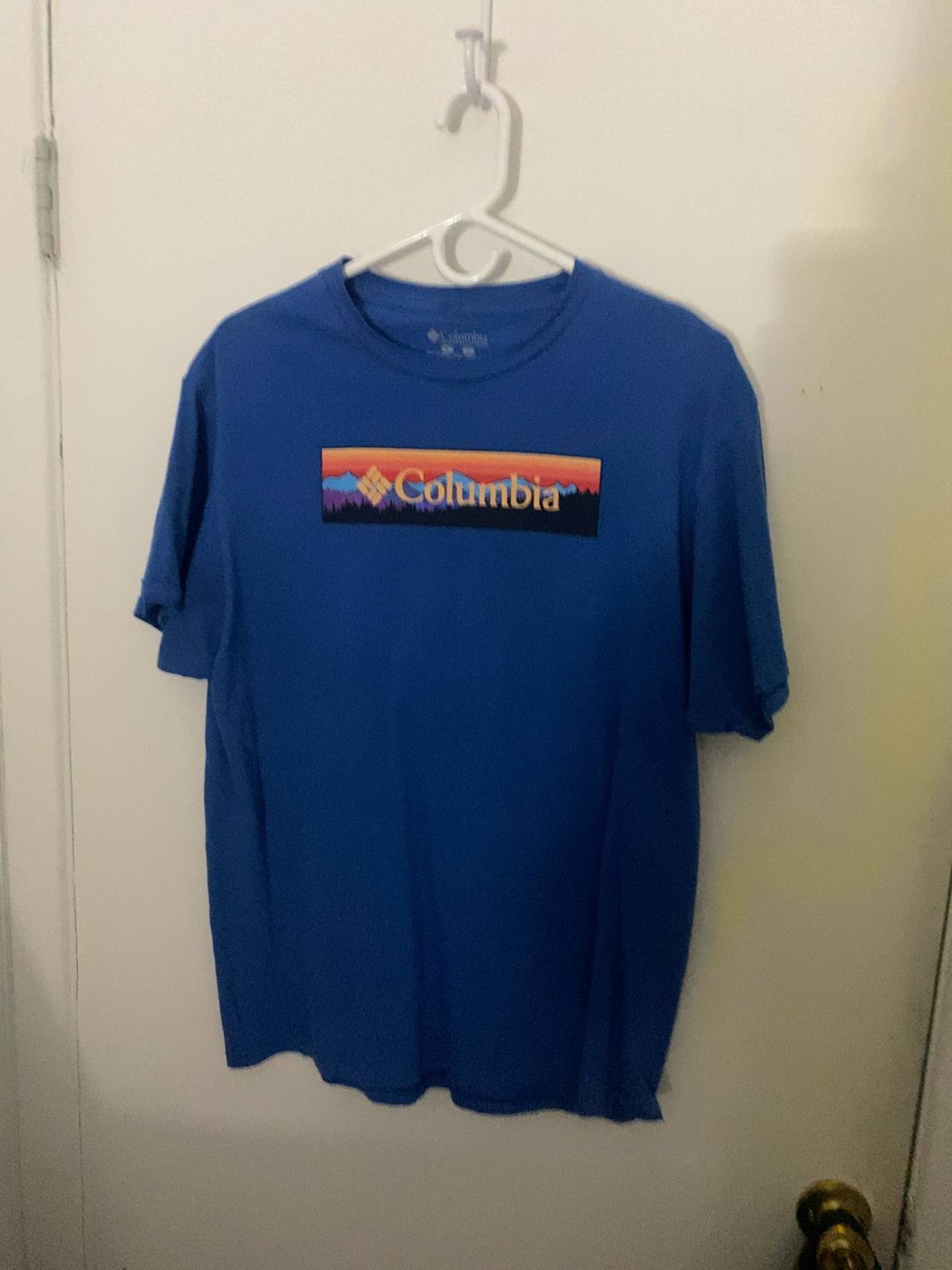 Columbia Men's Blue Logo Graphic T-Shirt