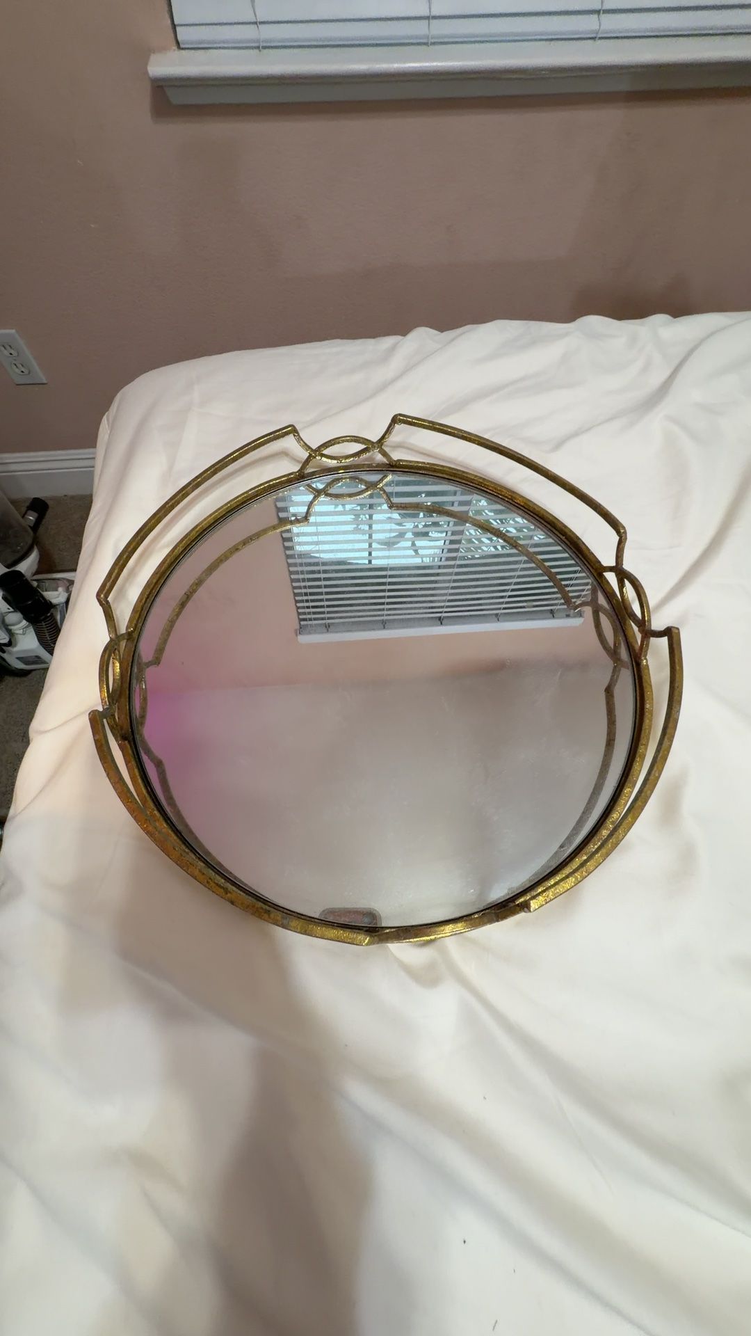 Mirrored Round Tray Gold Metal