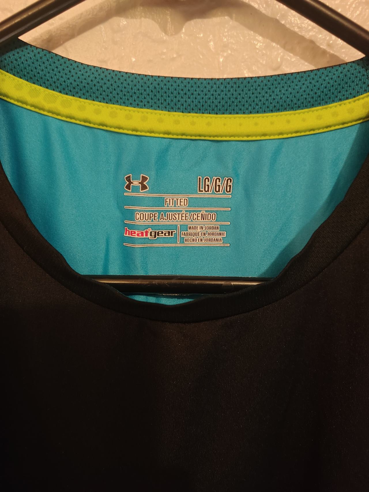 Under Armour Men's HeatGear Short Sleeve Shirt Size large