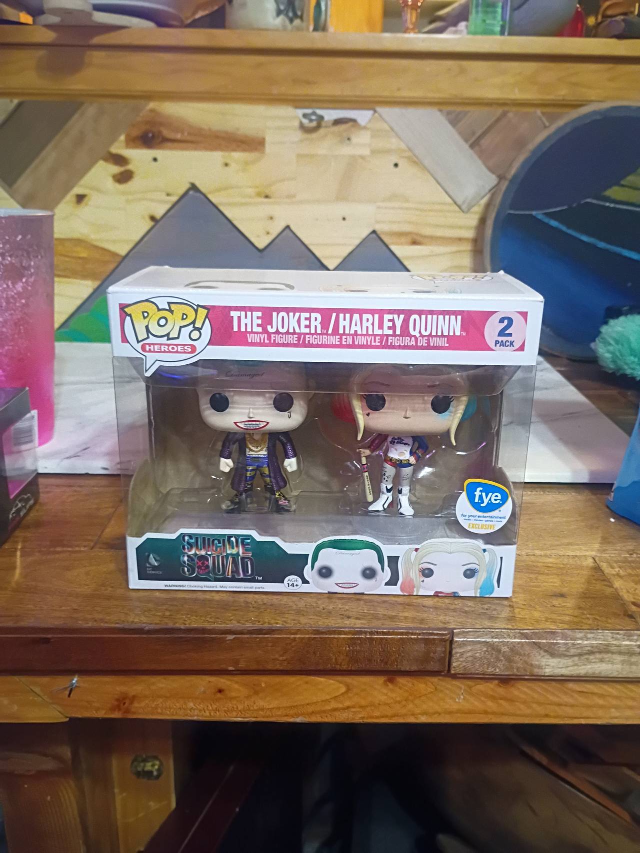 Funko Pop! Heroes Suicide Squad The Joker / Harley Quinn 2-Pack FYE Exclusive