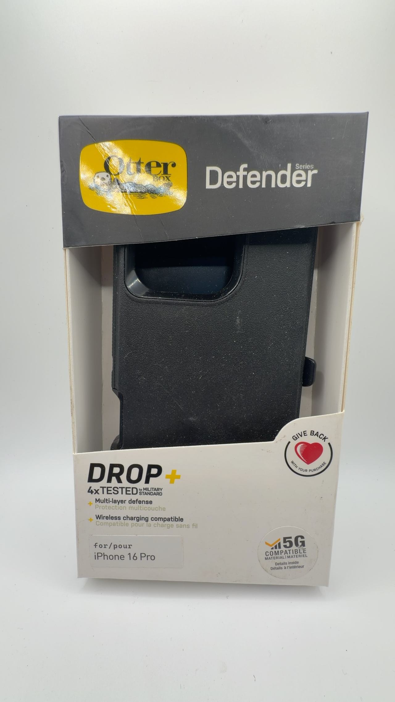OtterBox Defender Series Case & Holster for iPhone 16Pro - Black