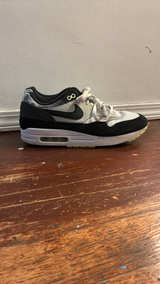 Nike Air Max 1 White/Black - Image 2