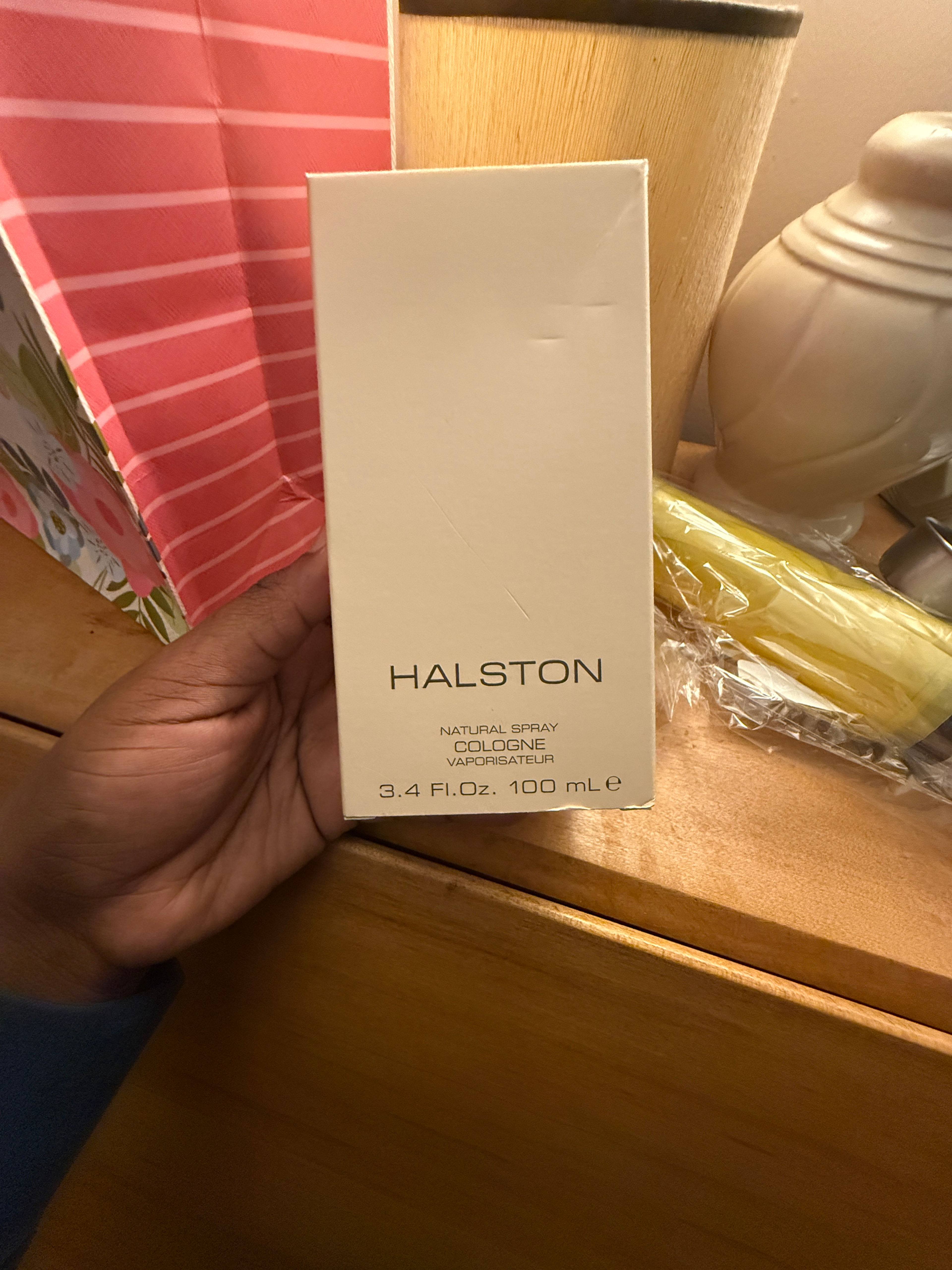 Halston Cologne Spray 100% authentic 