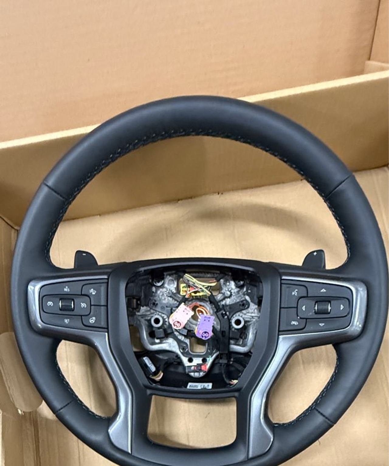 2021-Up Silverado Leather Steering Wheel with Paddle Shifters