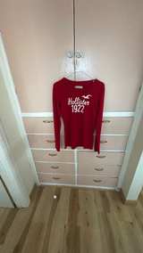Hollister 1922 Graphic Long Sleeve T-Shirt - Image 3