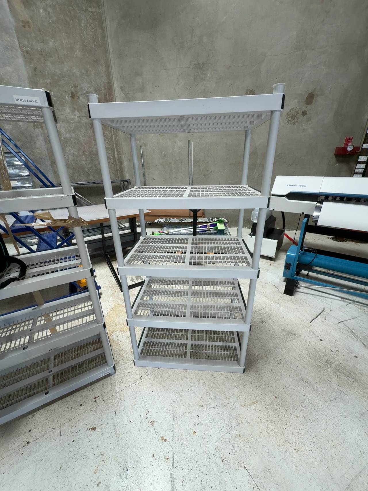 HDX 5-Tier Adjustable Plastic Shelving Unit