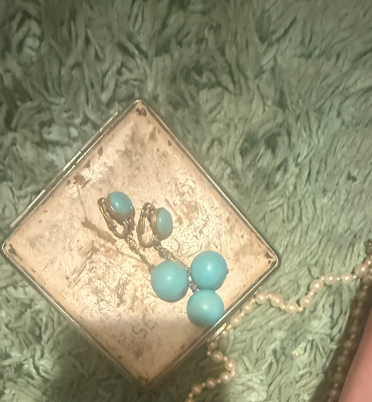 Vintage Turquoise Blue Dangle Clip-on Earrings