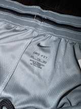 Nike Dri-FIT Fly Basketball Shorts XXL 2XL Womens Ladies - Image 4
