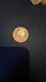 Hong Kong 10 Cents Queen Elizabeth II Coin - Image 2