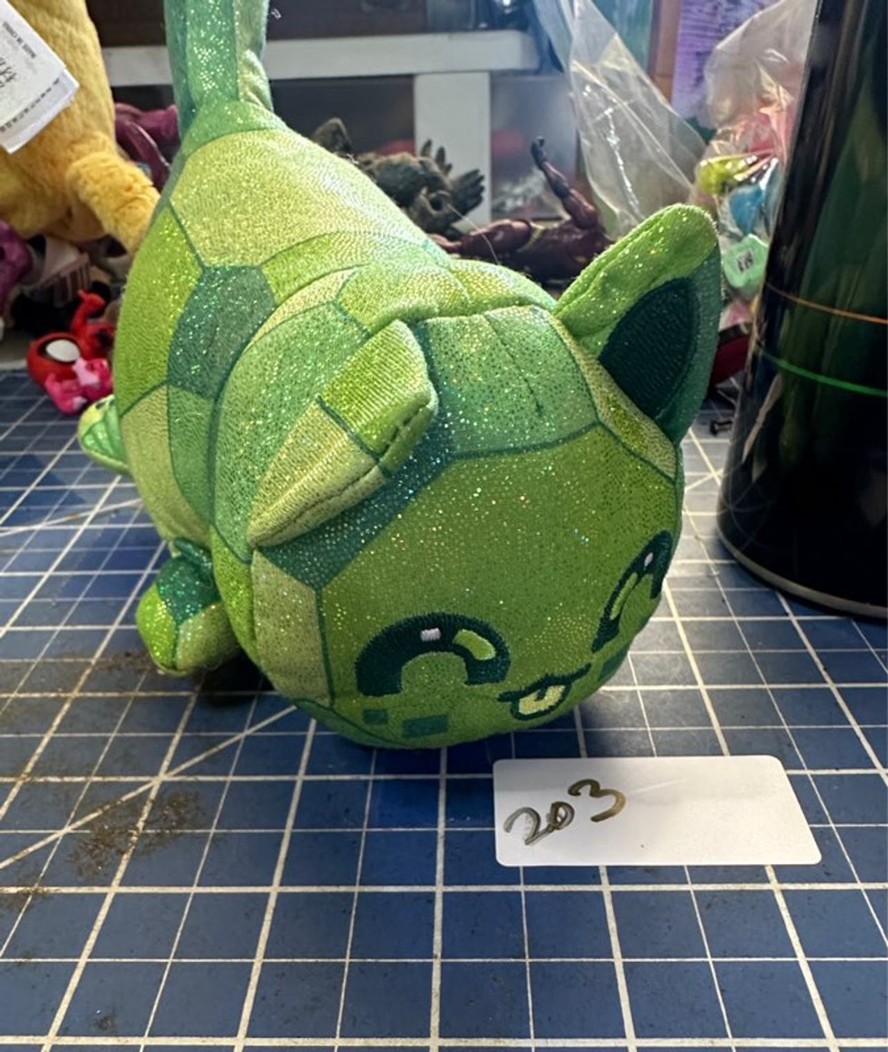 Aphmau MeeMeows Emerald shimmer plush stuffed animal. 203