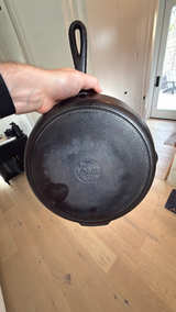Cast Iron Skillet - Image 2