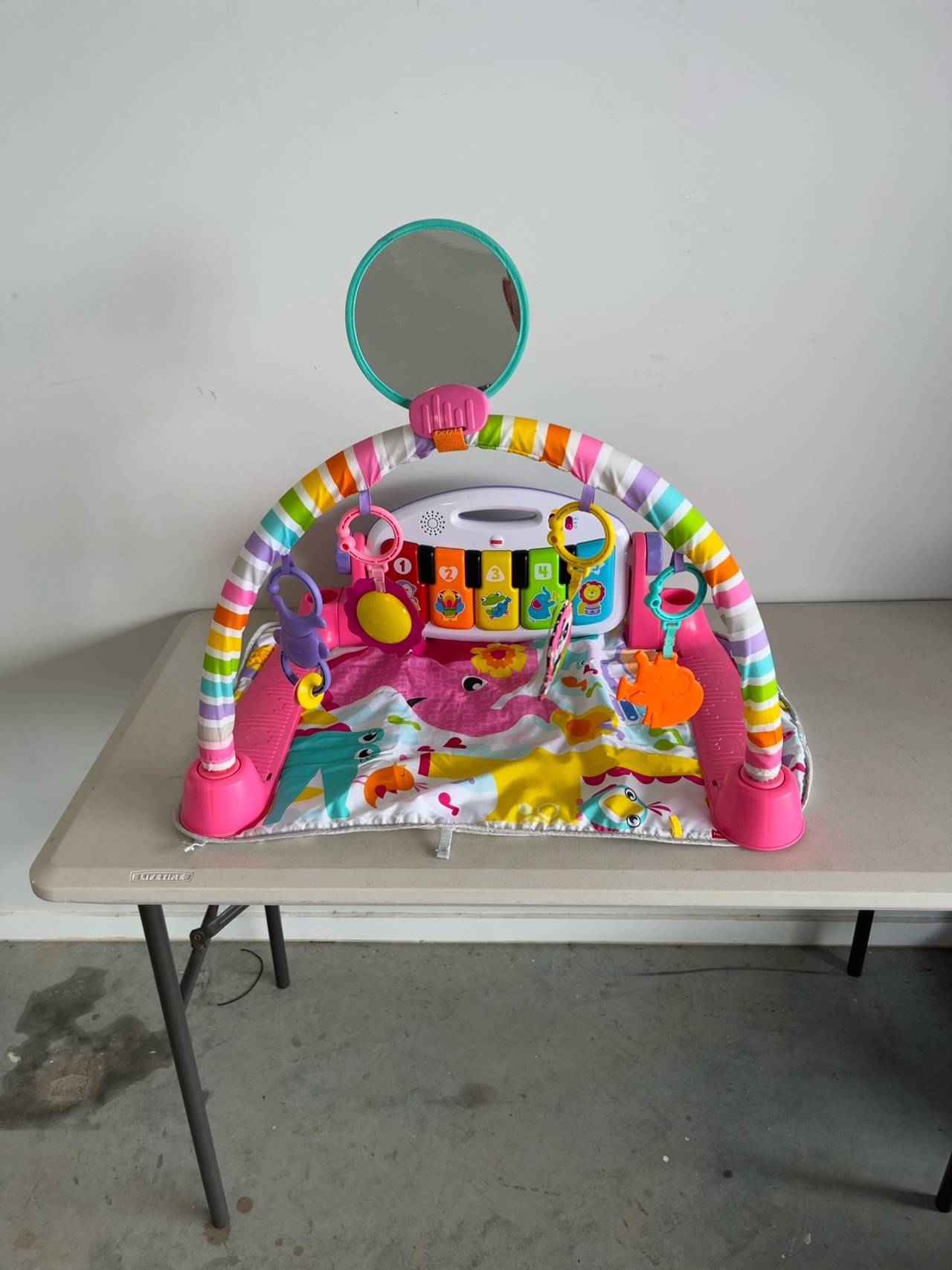 Fisher-Price Deluxe Kick & Play Piano Gym Pink