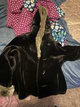 Terry Lewis Classic Luxuries Leather Jacket Black - Image 3