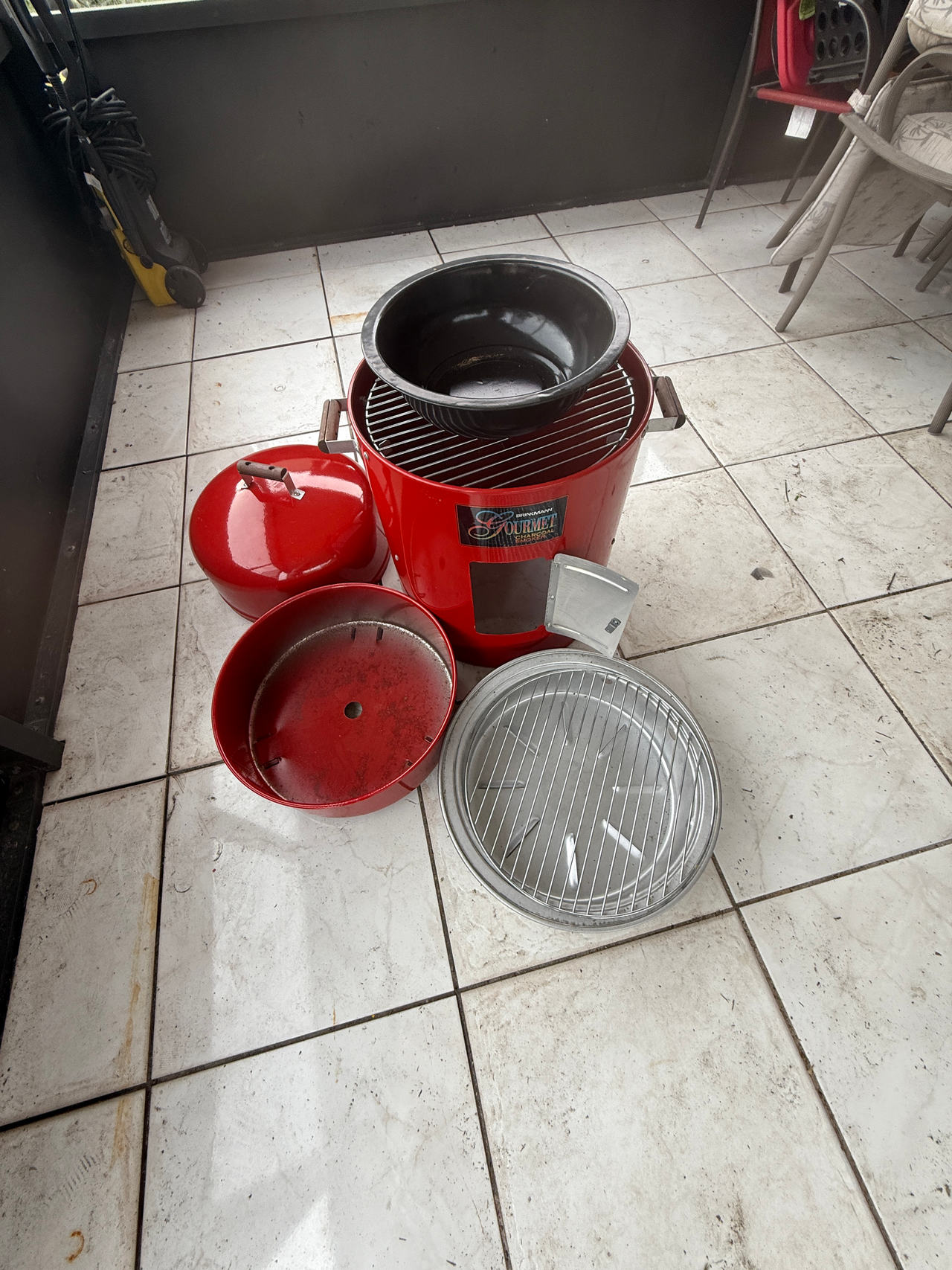 Pit Barrel Cooker