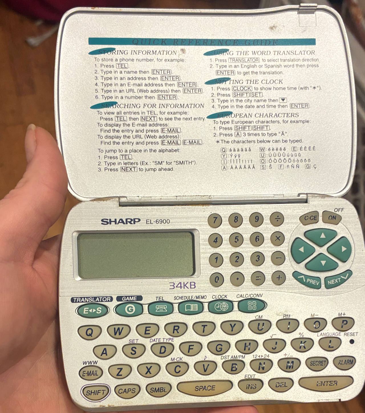 Sharp EL-6900 34KB Electronic Organizer