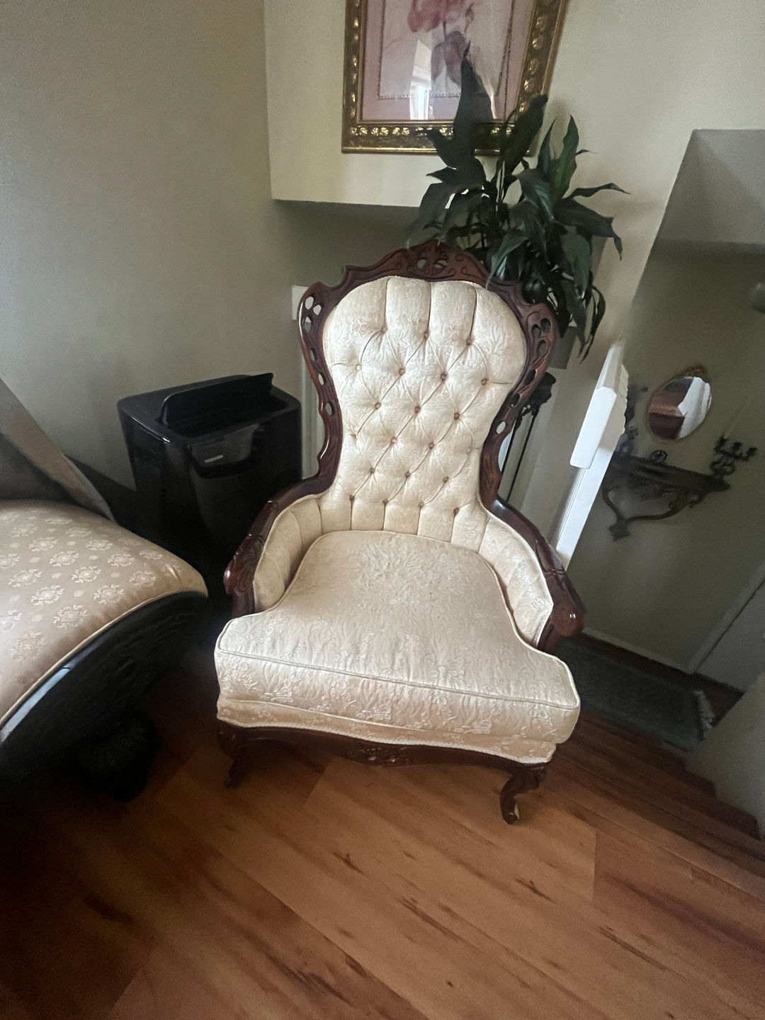 Victorian Style Accent Chair