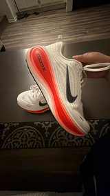 Nike Vomero Plus White/Black/Bright Crimson Running Shoes - Image 3