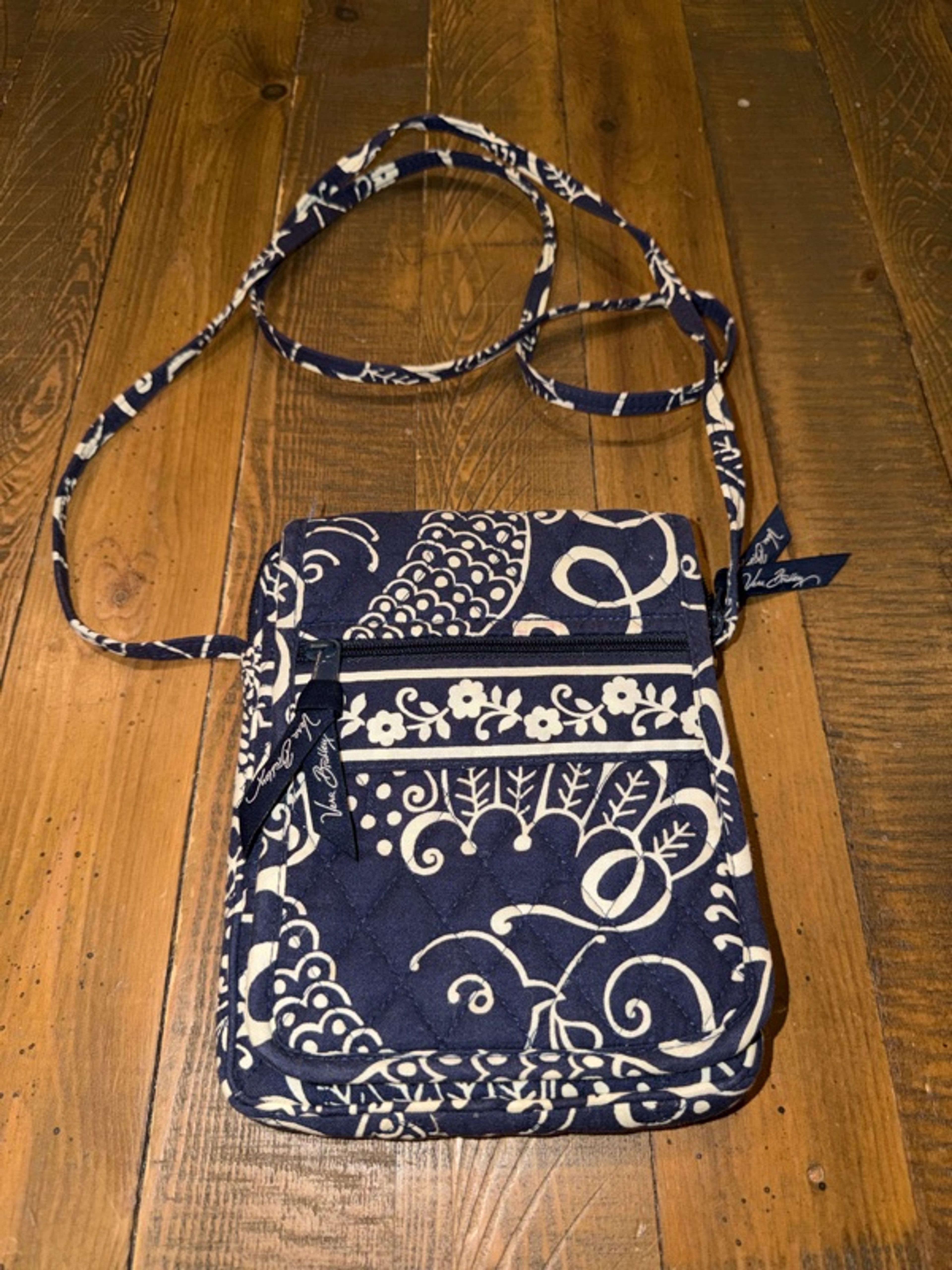 Vera Bradley Crossbody Bag Navy Twirly Birds Pattern